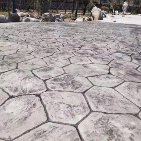 重慶萬盛區(qū)  壓花地坪  彩色壓膜混凝土材料  混凝土壓模地坪廠家 壓花路面哪里有  壓膜混凝土強(qiáng)化劑  壓花地坪脫模劑
