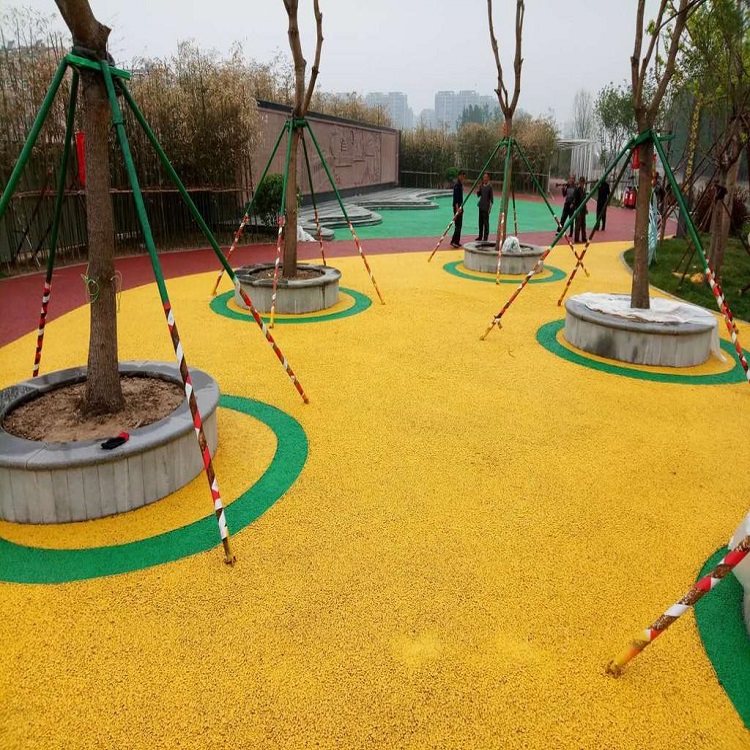 src=http://kashmirinterior.com/skin/10012/image/nopic.gif