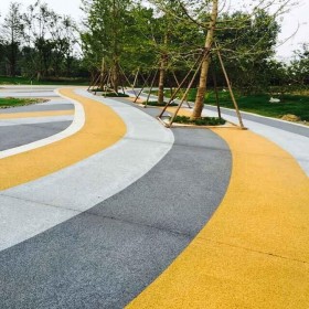 無錫市 園林道路彩色混凝土 操場(chǎng)彩色混凝土 生態(tài)透水地坪 海綿城市透水混凝土 免費(fèi)設(shè)計(jì)施工方案 免費(fèi)做造價(jià)預(yù)算