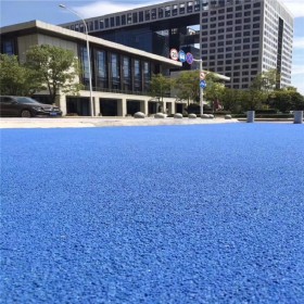奎屯市 無(wú)色透水混凝土 人行道透水 透水混凝土面料 材料廠